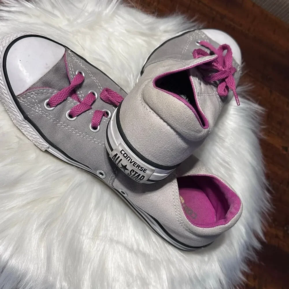 Converse Chuck Taylor All Star (CTAS) Madison Low Top Girls size 5 Pink & Gray
